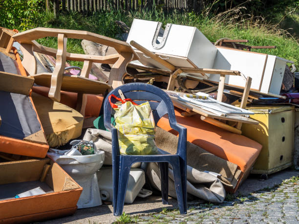 Best Yard Cleanup Services  in Evanston, WY